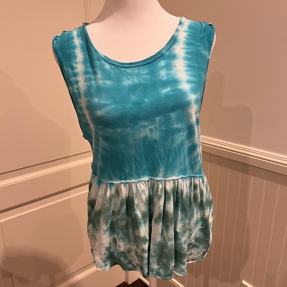 We the free. Extra small. Brand new. Never worn